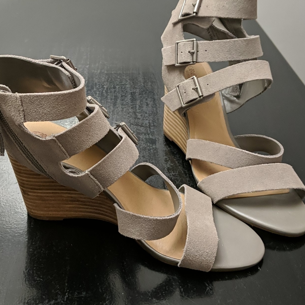Grey strappy wedge